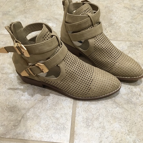 New forever21 ankle booties Tan - Picture 2 of 6